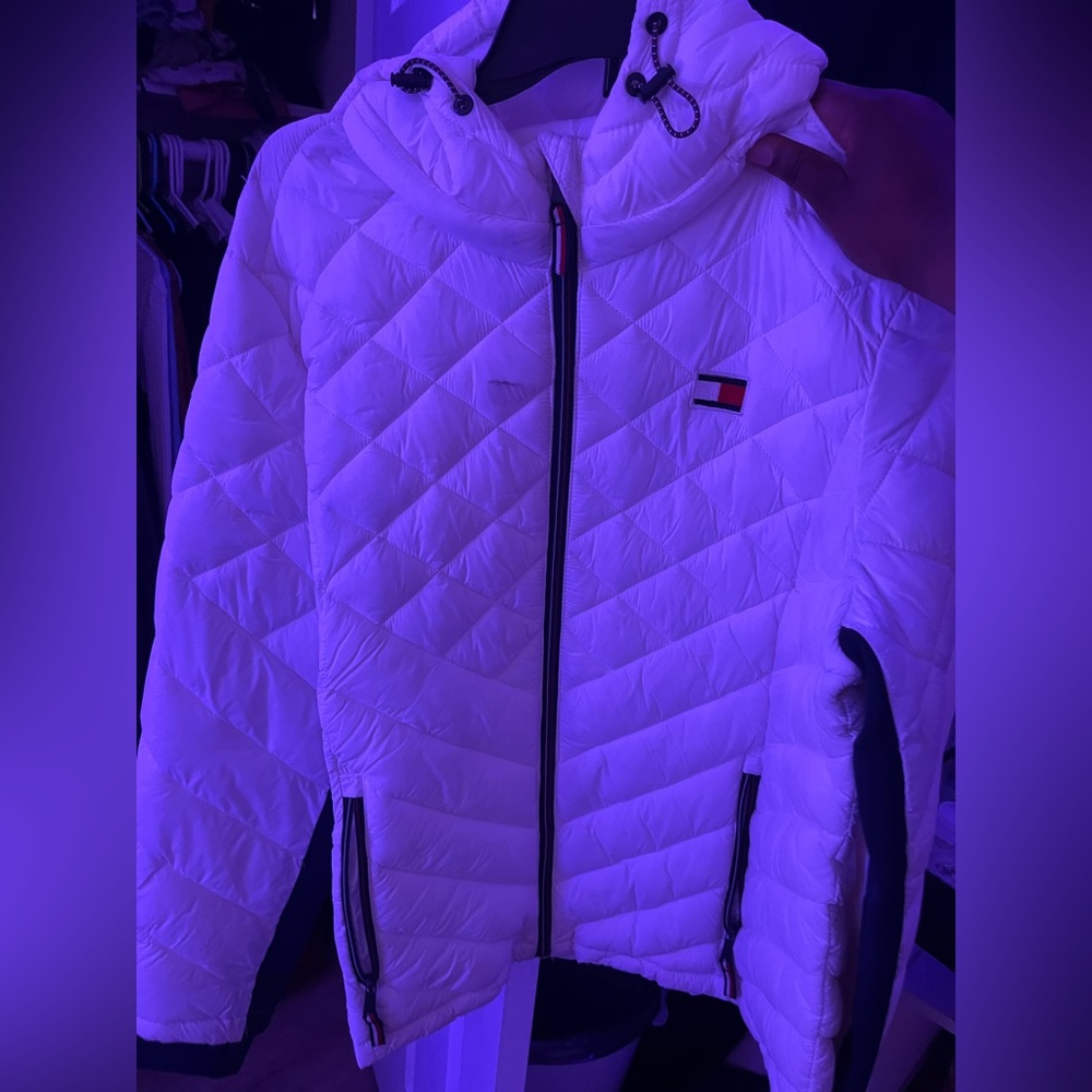 tommy hilfiger, xl, red, navy blue, & mainly white